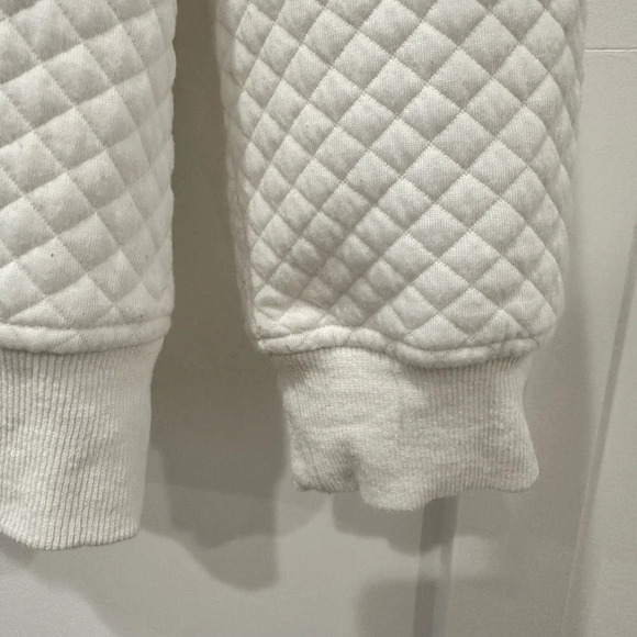 Casual Pullover Quilted White Sweatshirt Large - Picture 3 of 5